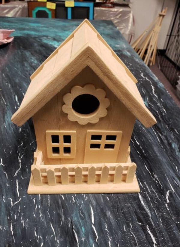 1 story birdhouse